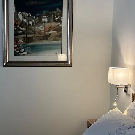 Farfalla Blu Bed & Breakfast *