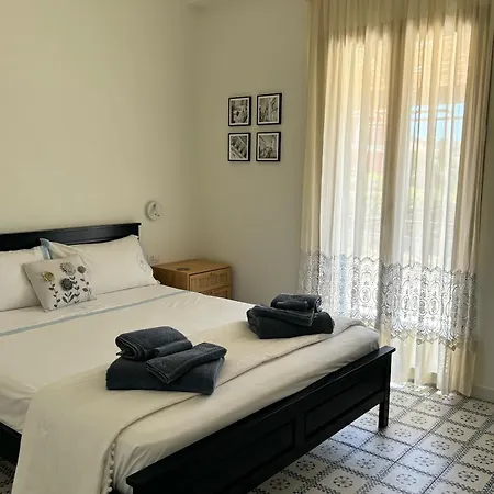 Farfalla Blu Bed & Breakfast *